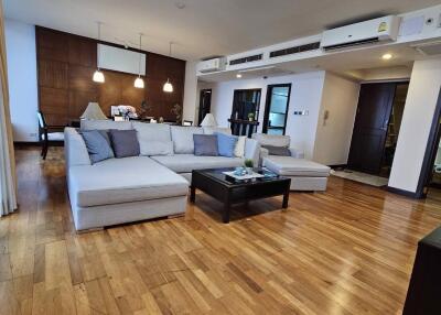 3 bed Condo in All Season Mansion Lumphini Sub District C019738