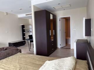 Studio bed Condo in Noble Remix Khlongtan Sub District C019716