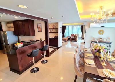 4 bed Penthouse in Piyathip Place Khlong Tan Nuea Sub District P019709