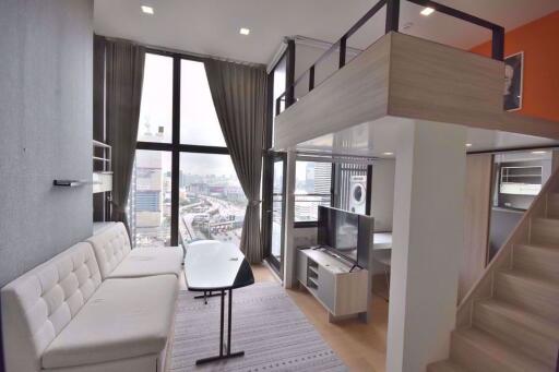 1 bed Duplex in Chewathai Residence Asoke Makkasan Sub District D019699