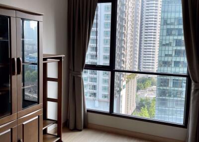 2 bed Condo in Lumpini Suite Phetchaburi-Makkasan Makkasan Sub District C019684