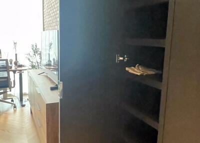 2 bed Condo in Four Seasons Private Residences Yan Nawa Sub District C019681