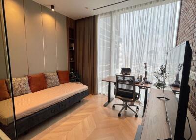 2 bed Condo in Four Seasons Private Residences Yan Nawa Sub District C019681