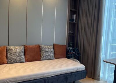 2 bed Condo in Four Seasons Private Residences Yan Nawa Sub District C019681