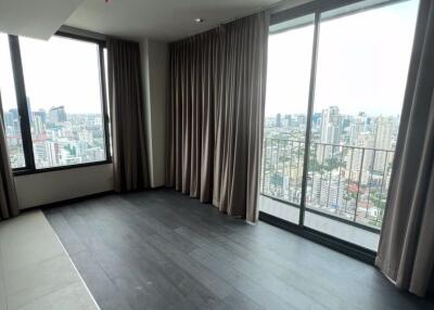 2 bed Condo in Edge Sukhumvit 23 Khlong Toei Nuea Sub District C019671