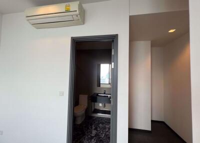 2 bed Condo in Edge Sukhumvit 23 Khlong Toei Nuea Sub District C019671