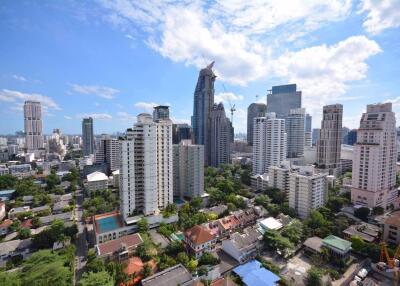 2 bed Condo in H Sukhumvit 43 Khlong Tan Nuea Sub District C019669