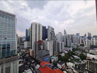 1 bed Condo in Edge Sukhumvit 23 Khlong Toei Nuea Sub District C019662