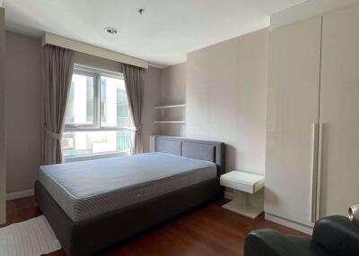 2 bed Condo in Belle Grand Rama 9 Huai Khwang Sub District C019631
