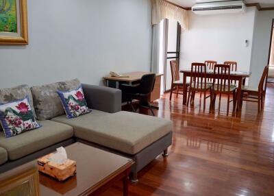 2 bed Condo in Baan Suanpetch Khlong Toei Nuea Sub District C019579