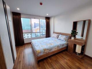 2 bed Condo in PG Rama IX Huai Khwang Sub District C019557