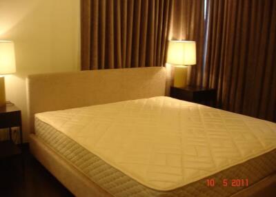 2 bed Condo in Sathorn Gardens Thungmahamek Sub District C019556