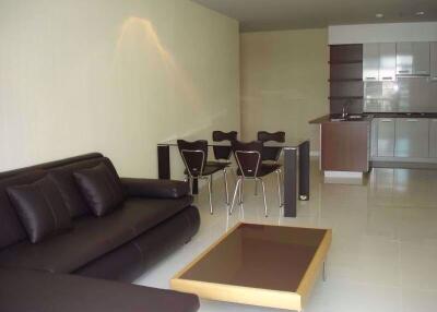 2 bed Condo in Sukhumvit City Resort Khlong Toei Nuea Sub District C019555