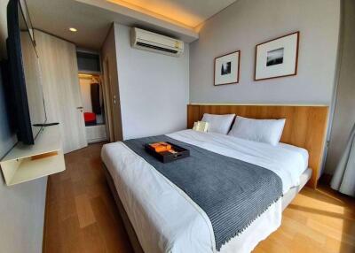 2 bed Condo in The Lumpini 24 Khlongtan Sub District C019551