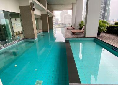 1 bed Condo in The Light House Khlong San District C019549