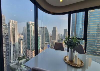 2 bed Condo in Ashton Asoke Khlong Toei Nuea Sub District C019546