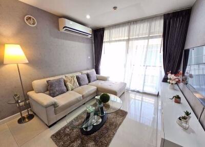 2 bed Condo in Baan Klang Krung Resort (Ratchada 7) Din Daeng District C019536