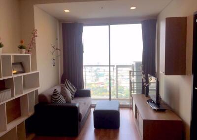 1 bed Condo in Le Luk Phrakhanongnuea Sub District C019535