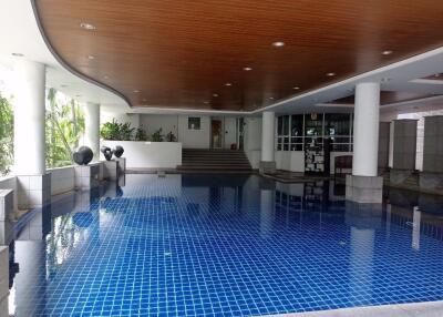 1 bed Condo in The Bangkok Thanon Sub Si Phraya Sub District C019489