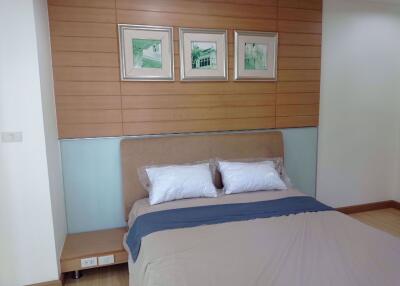 1 bed Condo in The Bangkok Thanon Sub Si Phraya Sub District C019489