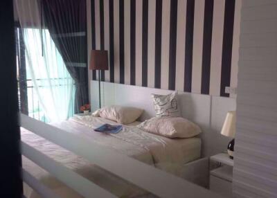 1 bed Condo in Noble Remix Khlongtan Sub District C019480