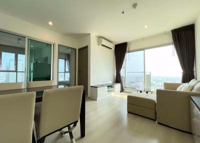 2 bed Condo in Life @ Ratchada Chankasem Sub District C019478