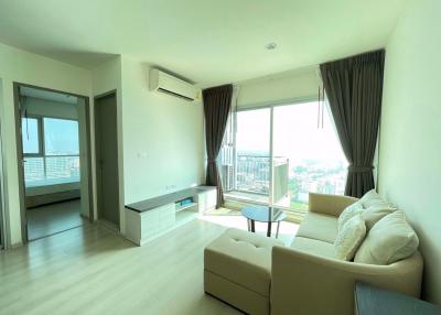 2 bed Condo in Life @ Ratchada Chankasem Sub District C019478