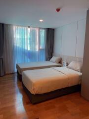 3 bed Condo in Piya Apartment Sukhumvit 15 Khlong Toei Nuea Sub District C019473