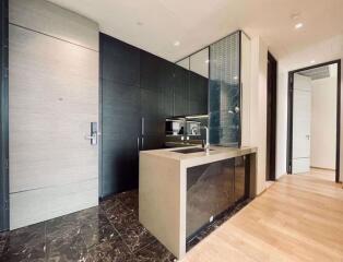 2 bed Condo in 28 Chidlom Lumphini Sub District C019468