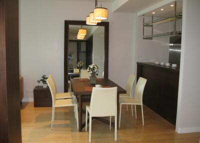 2 bed Condo in Athenee Residence Lumphini Sub District C019464