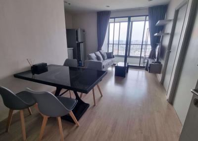 2 bed Condo in Ideo Sathorn - Thaphra Bukkhalo Sub District C019460