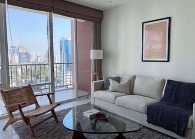 2 bed Condo in Fullerton Sukhumvit Khlongtoei Sub District C019450