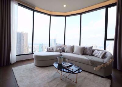 2 bed Condo in Ideo Q Sukhumvit 36 Khlongtan Sub District C019420