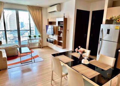 2 bed Condo in Rhythm Sathorn Yan Nawa Sub District C019409