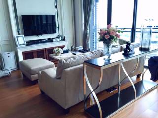 3 bed Duplex in Bright Sukhumvit 24 Khlongtan Sub District D019396