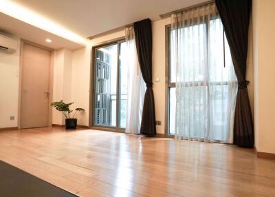 1 bed Condo in Via Botani Khlong Tan Nuea Sub District C019395