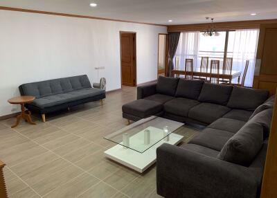 2 bed Condo in Liberty Park Khlong Toei Nuea Sub District C019379
