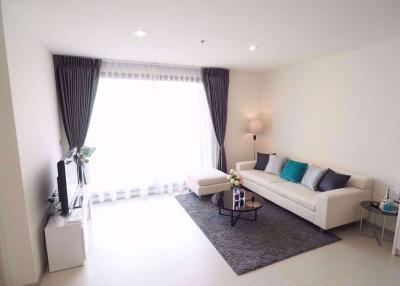 2 bed Condo in Rhythm Sukhumvit 42 Phra Khanong Sub District C019375