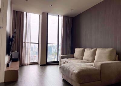 2 bed Condo in Noble Ploenchit Lumphini Sub District C019371