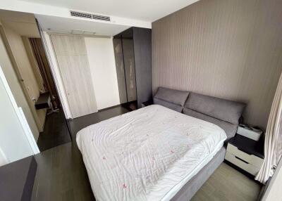 2 bed Condo in Noble Ploenchit Lumphini Sub District C019371