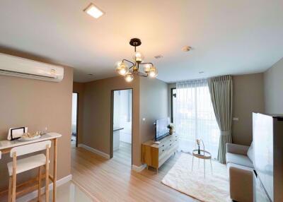 2 bed Condo in Metro Luxe Ratchada Din Daeng Sub District C019353