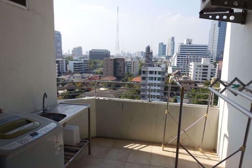 3 bed Condo in Aree Place Phahonyothin Phayathai District C019334