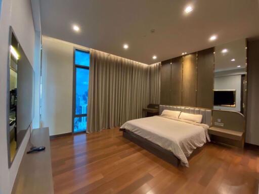 3 bed Condo in Q1 Sukhumvit Condo by Q House Khlongtoei Sub District C019326