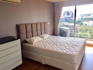 2 bed Condo in Serene Place Sukhumvit 24 Khlongtan Sub District C019302