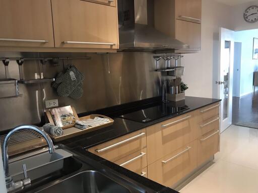 3 bed Condo in Tower Park Khlong Toei Nuea Sub District C019288