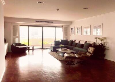 3 bed Condo in Tower Park Khlong Toei Nuea Sub District C019288