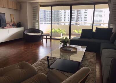 3 bed Condo in Tower Park Khlong Toei Nuea Sub District C019288