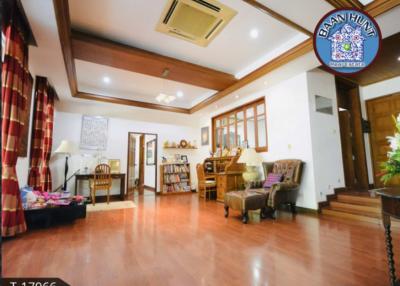 6 bed House Bangchan Sub District H019246