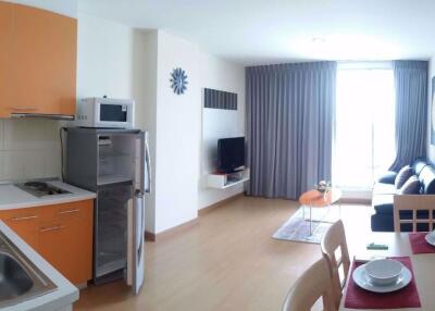 2 bed Condo in Life @ Sukhumvit 67 Phrakhanongnuea Sub District C019237