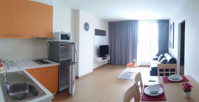 2 bed Condo in Life @ Sukhumvit 67 Phrakhanongnuea Sub District C019237